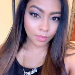 Meet your Posher, Divya